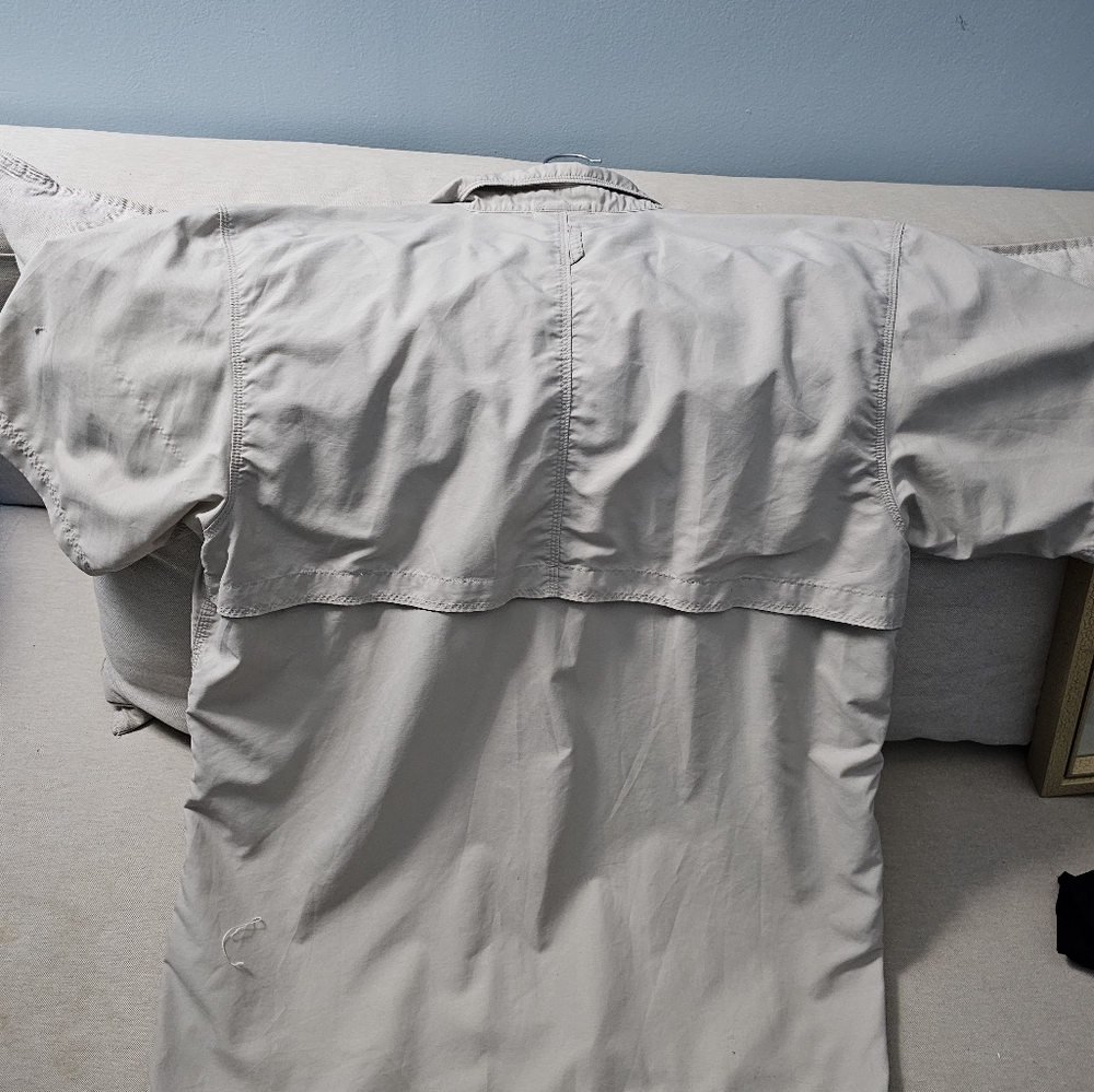 The North Face Beige Cotton Utility Hiking Fishing Short-Sleeve Button Down - Picture 3 of 4